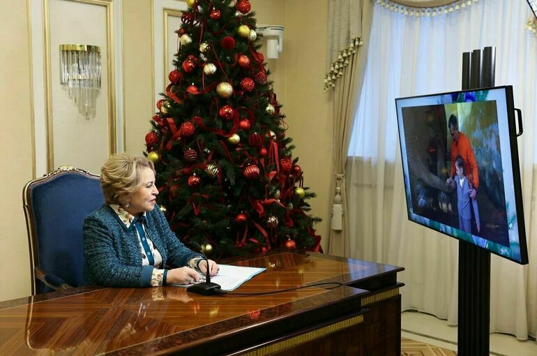 Матвиенко: «Елка желаний» дарит положительные эмоции детям и родителям