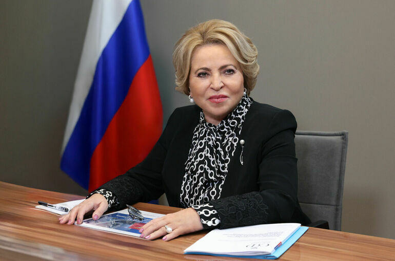 Матвиенко: Журналисты создают надежный щит от манипуляций и лжи