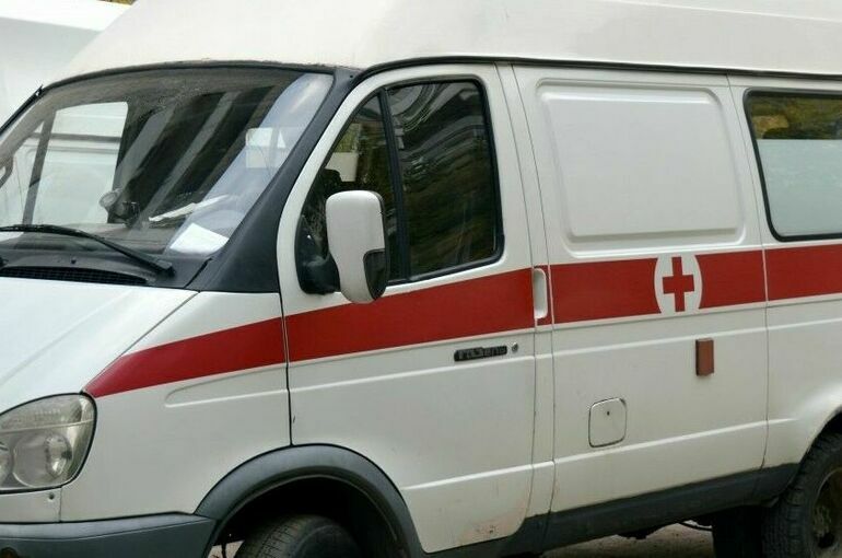 Три человека пострадали из-за падения обломков дрона на дом в Беслане