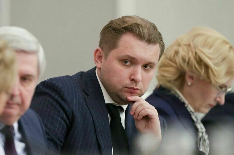 Депутат Чернышов: Трамп хочет войти в историю как собиратель американских земель