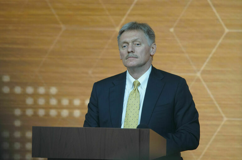 Песков: Трамп войдет в мировую историю в случае присоединения Гренландии