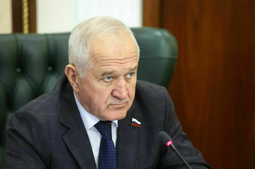 Владимир Булавин.