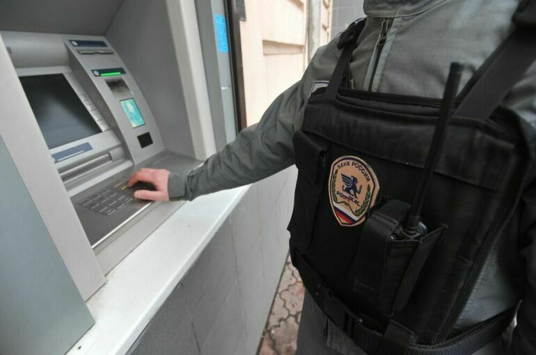 ЦБ планирует допустить больше компаний на рынок инкассаторов