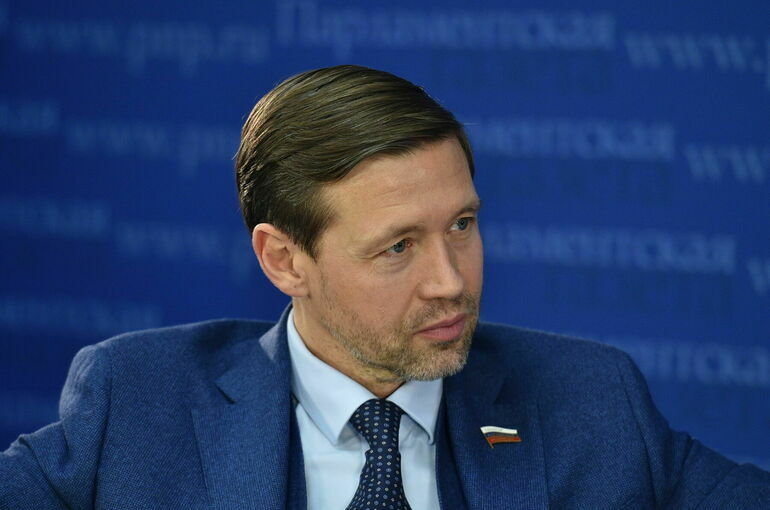 Сенатор Шейкин: В России последовательно вводят меры против Telegram