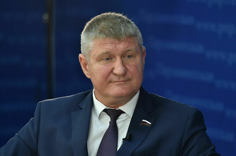 Депутат Михаил Шеремет назвал условия для проведения выборов на Украине