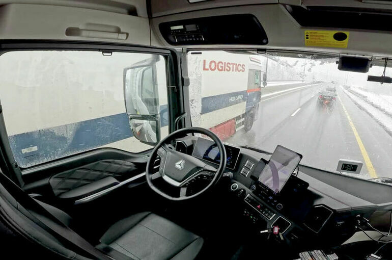 Штраф за превышение скорости беспилотного авто получит его владелец