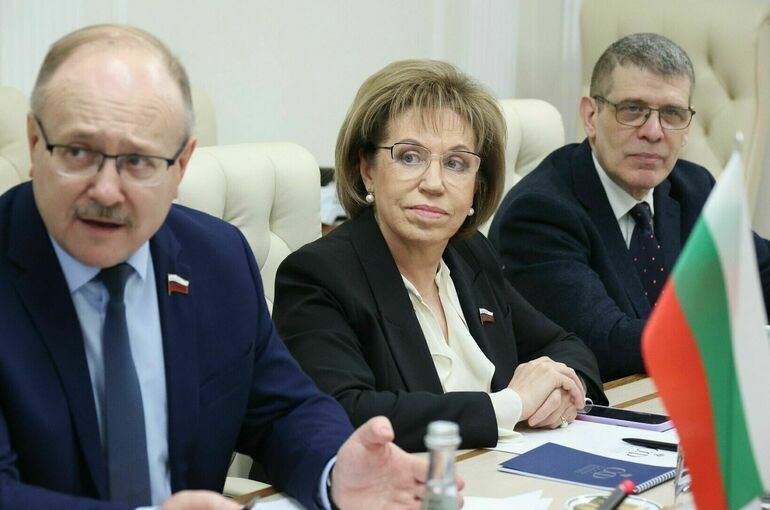 Сенатор предложила восстановить связи с городами-побратимами Болгарии