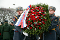 На Пискаревском кладбище еще раз напомнили о тягчайшем преступлении без срока давности