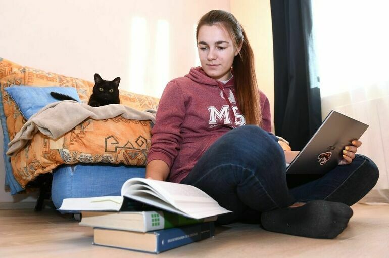 Депутат предложил изменить процедуру перехода на семейную форму обучения