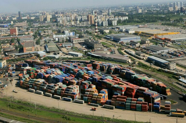 Собственникам грузов могут разрешить требовать компенсацию от перевозчиков