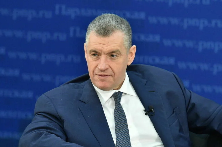 Слуцкий отметил увеличение количества отечественных брендов в легкой промышленности