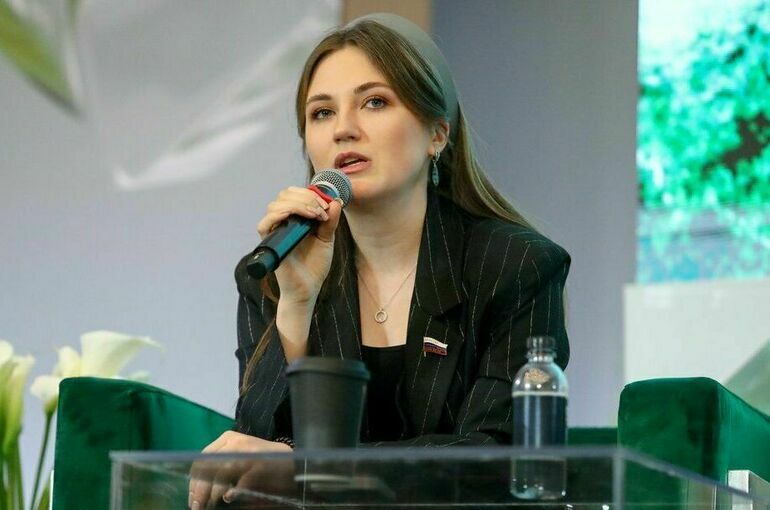 Депутат Горячева опровергла переход вузов на новую модель обучения с 1 сентября