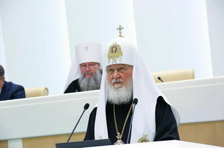 Патриарх Кирилл заявил о необходимости запретить аборты без согласия законного супруга