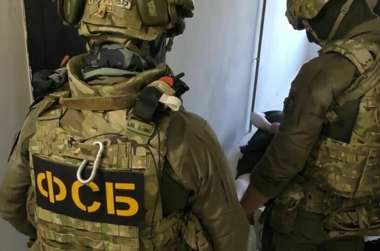 В Петербурге задержали офицера Минобороны за получение взятки