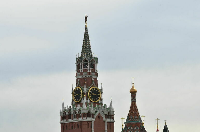 В Кремле назвали неуместными рассуждения о переговорах с Зеленским не в Москве