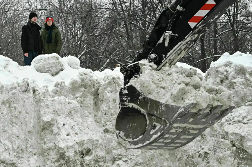 В Союзе потребителей рассказали, куда жаловаться на плохую уборку снега