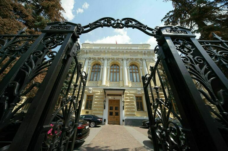 ЦБ продлил ограничения для банков по выдаче автокредитов