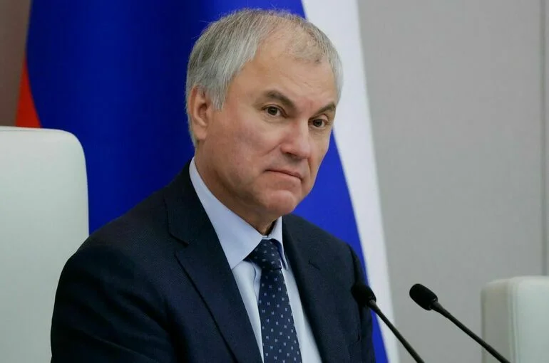 Володин поздравил подписчиков с последним месяцем зимы