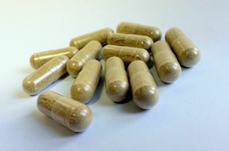 В РФ ограничили доступ более чем к тысяче интернет-ресурсов с информацией о БАДах