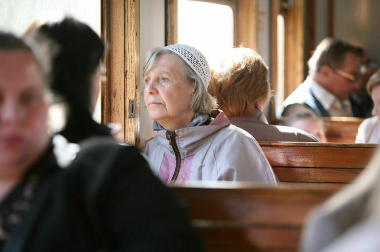 Россия и Белоруссия обсуждают бесплатный проезд для льготников на электричках