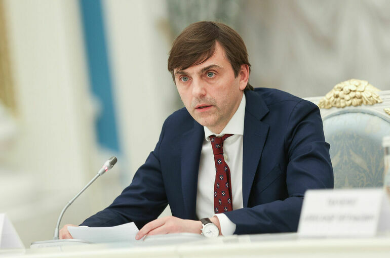 Кравцов назвал общее упущение школ, где происходили нападения