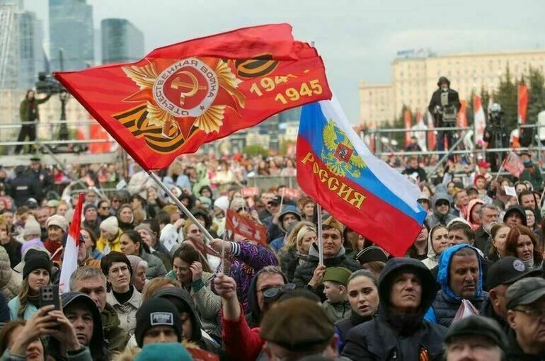 На Красную площадь в День Победы с вейпом не пустят