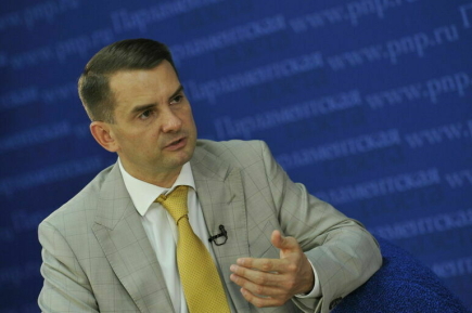 Депутат Нилов: В 2026 году будут расти зарплаты сварщиков, швей и айтишников