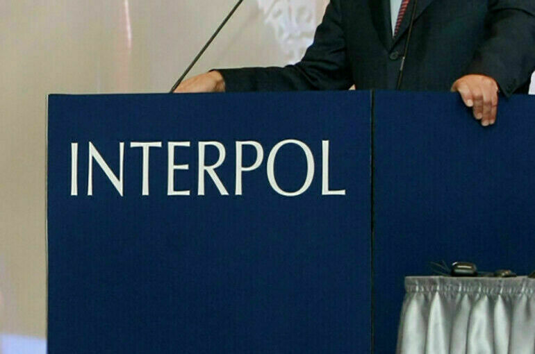 Регистрация вопреки розыску: Россия может поменять правила работы с Интерполом