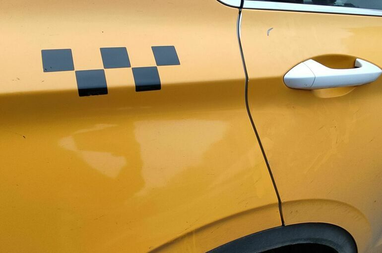 В Минпромторге заявили о готовности полного перечня машин для работы в такси