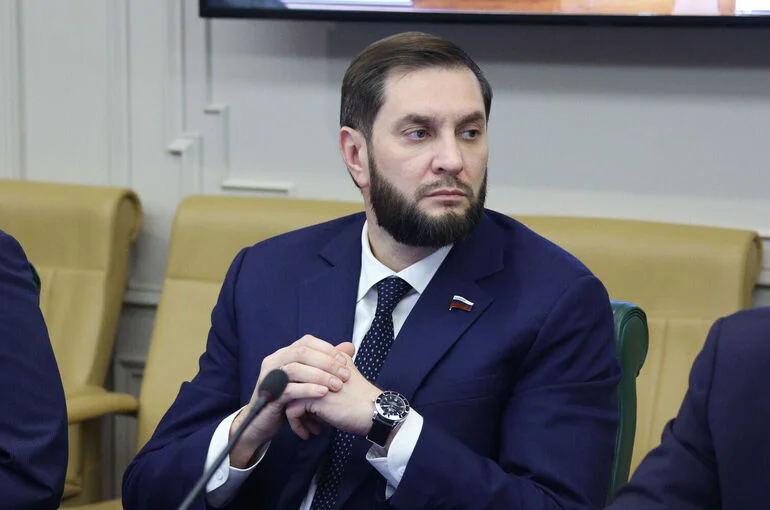 Сенатор объяснил, почему производители стали реже использовать вторсырье