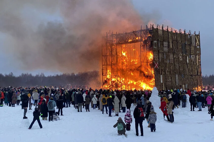 Празднование масленицы в арт-парке Николо-Ленивец