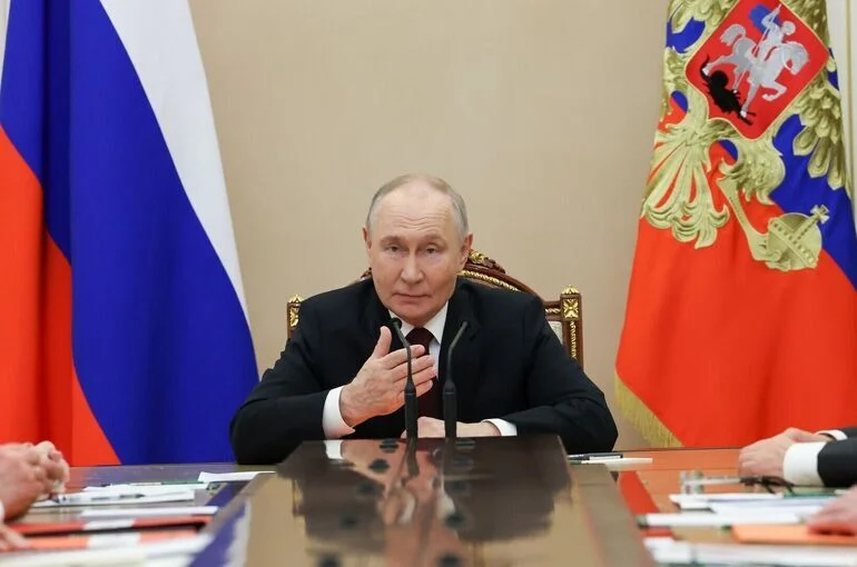 Президент РФ поручил включить в «белые списки» сервисы для диабетиков