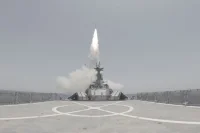 КСИР объявил о 12-м запуске волны ракет по объектам США и Израиля