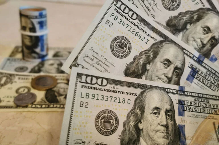 Курс доллара на Forex превысил 80 рублей впервые с 9 января