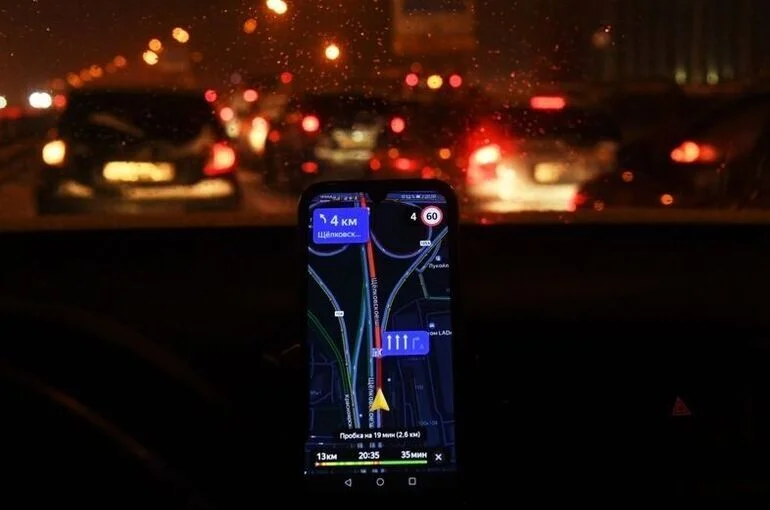 Перекрытия дорог хотят указывать в навигаторе