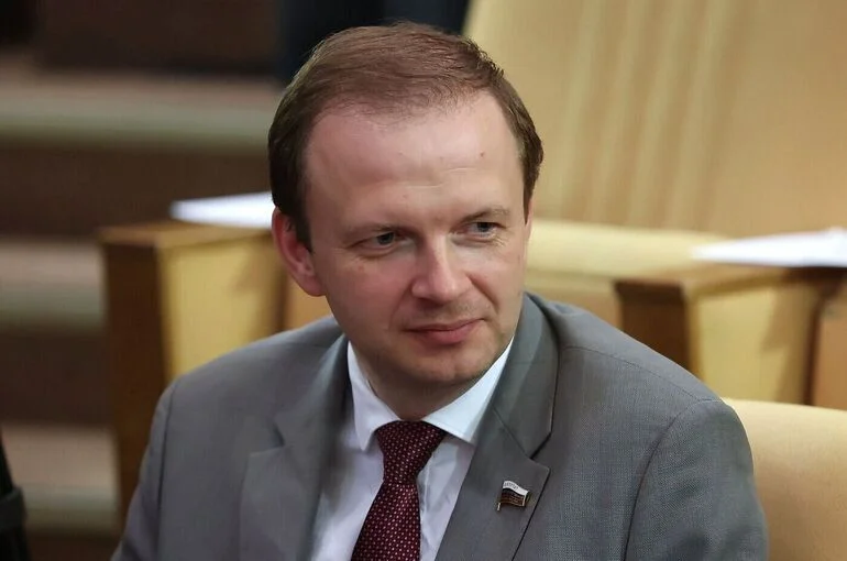 Депутат Говырин рассказал, как будет работать система подтверждения ожидания товаров