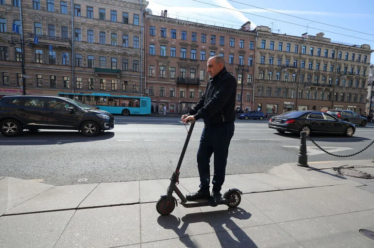 Центр Петербурга может оказаться под запретом для СИМ
