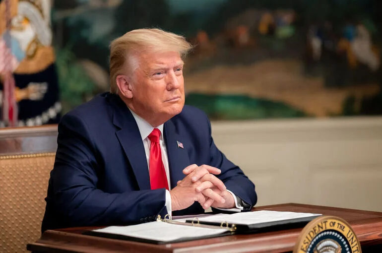 Трамп назвал нечестной блокировку Ормузского пролива