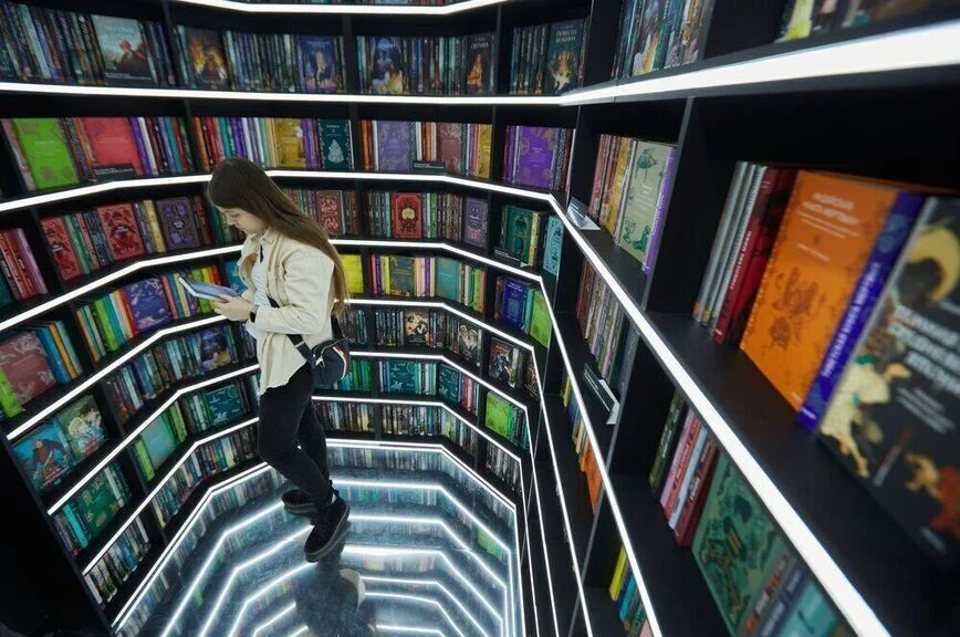 От Донцовой до Ремарка: книги с упоминанием наркотиков будут маркировать