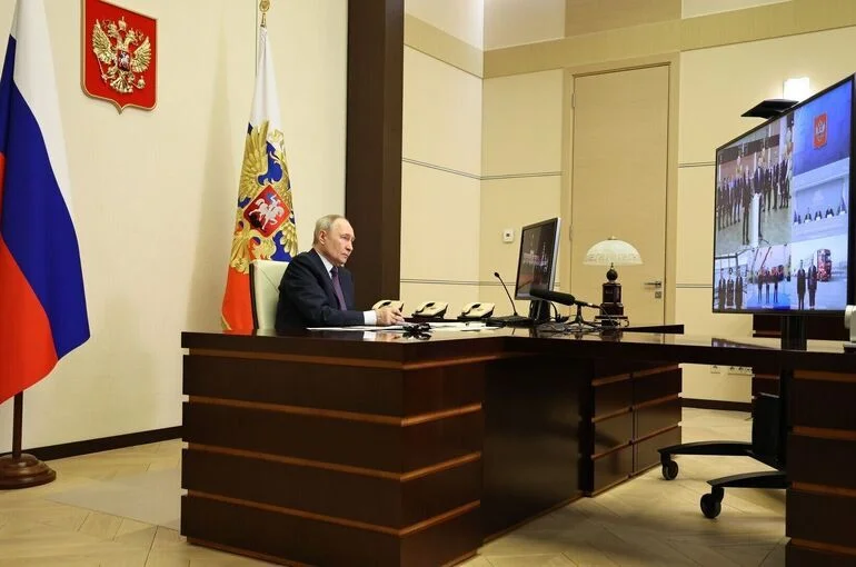 Путин дал старт строительству второго этапа Широтной магистрали в Петербурге