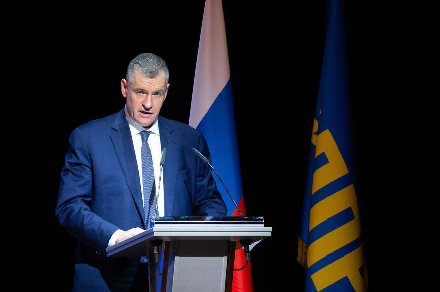 Леонид Слуцкий.