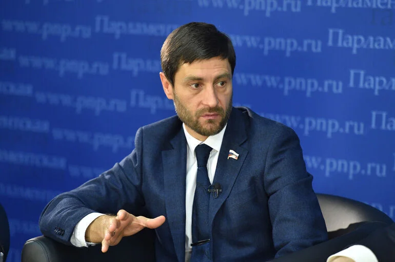 Сенатор Синицын: РФ продвинулась в обеспечении комплексной реабилитации инвалидов