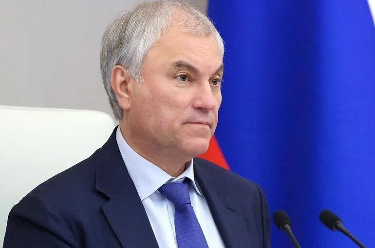 Володин призвал как можно скорее завершить реставрацию Театра оперы и балета в Саратове