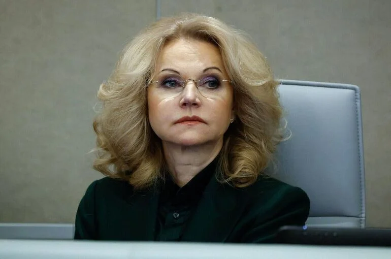 Голикова: Свыше 70% россиян считают рабочие профессии престижными