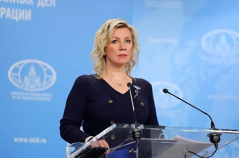 Захарова назвала позором запрет в ФРГ советской и российской символики