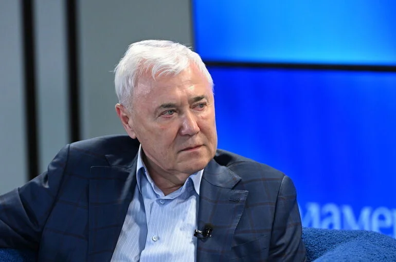 Депутат Аксаков призвал включить все российские банки в «белые списки» Минцифры