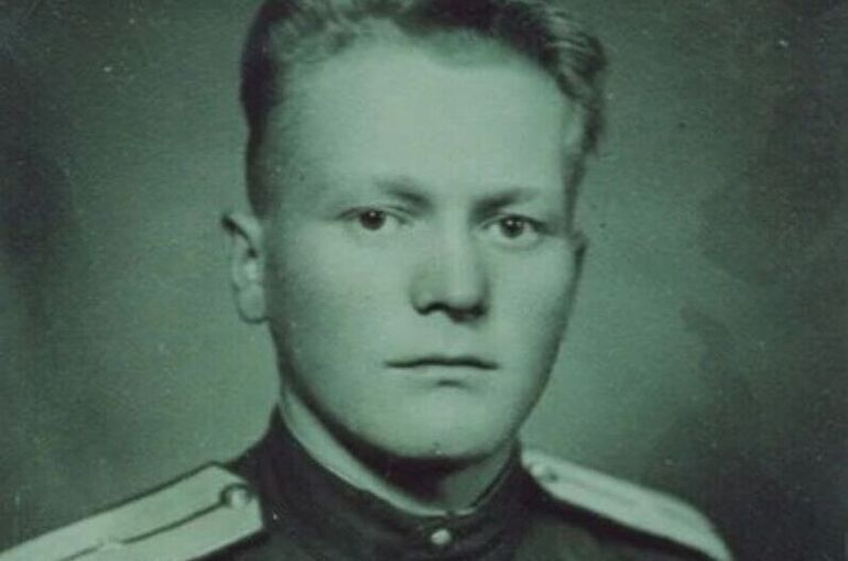 Александр Васильевич Огнев.