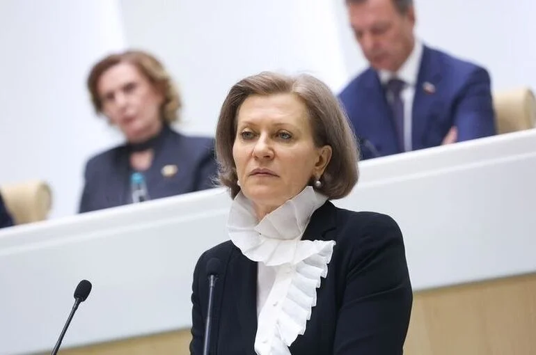 Попова исключила возможность пандемии лихорадки Эбола