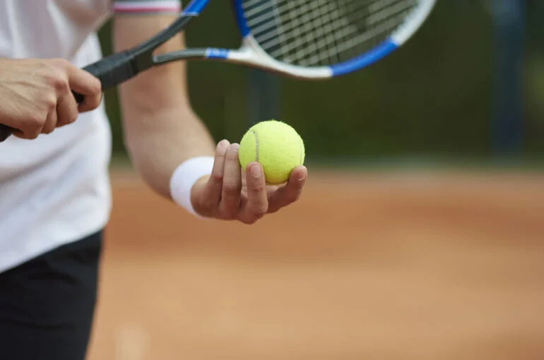 Россиянка Андреева, обыграв украинку Костюк, вышла в финал Roland Garros