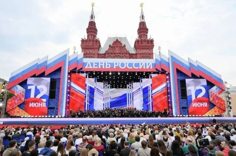 Как отпраздновать День России в Москве, Санкт-Петербурге и Нижнем Новгороде